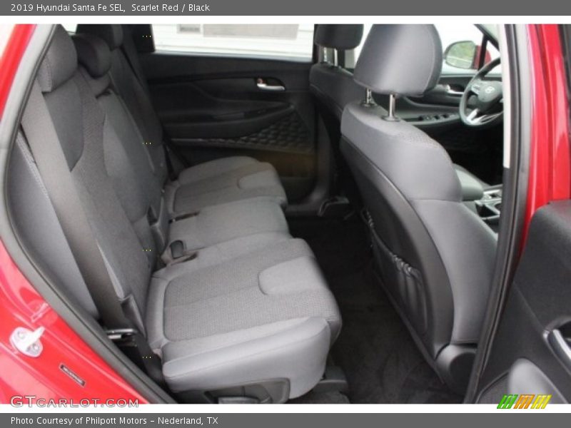 Scarlet Red / Black 2019 Hyundai Santa Fe SEL
