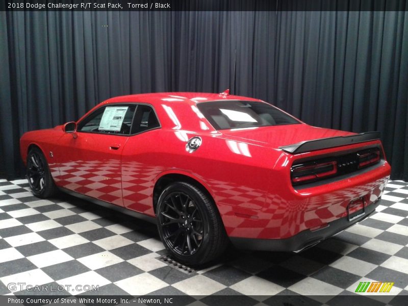 Torred / Black 2018 Dodge Challenger R/T Scat Pack