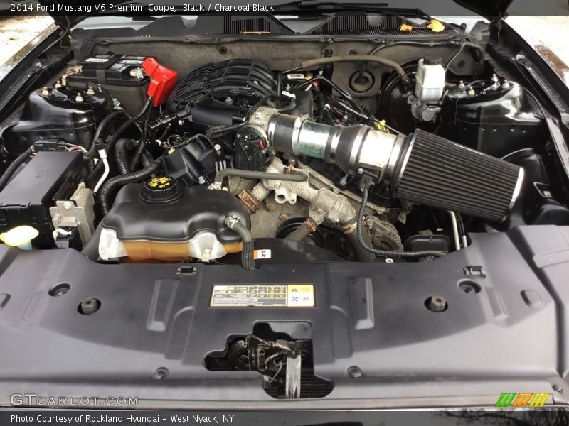 Black / Charcoal Black 2014 Ford Mustang V6 Premium Coupe