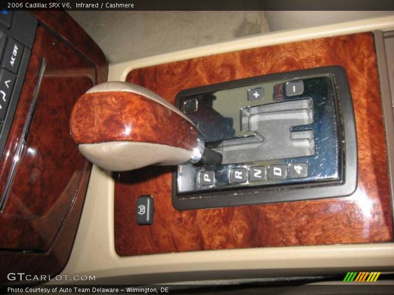 Infrared / Cashmere 2006 Cadillac SRX V6
