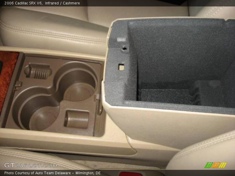 Infrared / Cashmere 2006 Cadillac SRX V6
