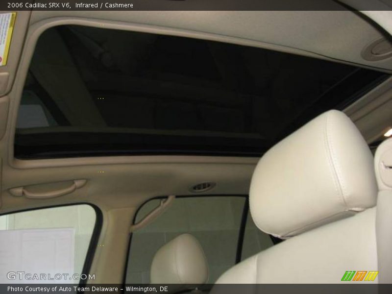 Infrared / Cashmere 2006 Cadillac SRX V6