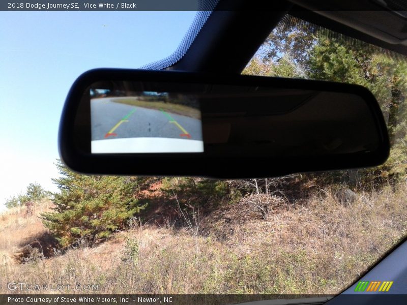 Vice White / Black 2018 Dodge Journey SE