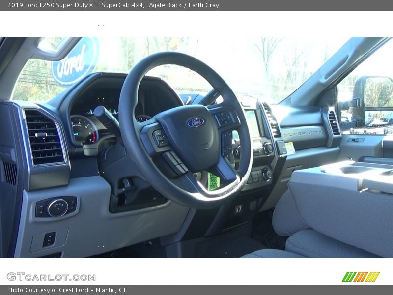 Agate Black / Earth Gray 2019 Ford F250 Super Duty XLT SuperCab 4x4