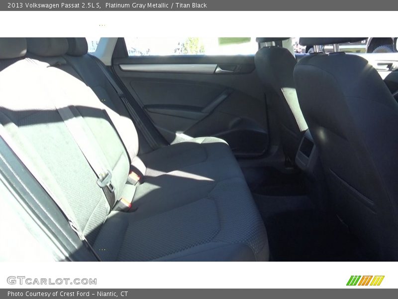 Platinum Gray Metallic / Titan Black 2013 Volkswagen Passat 2.5L S
