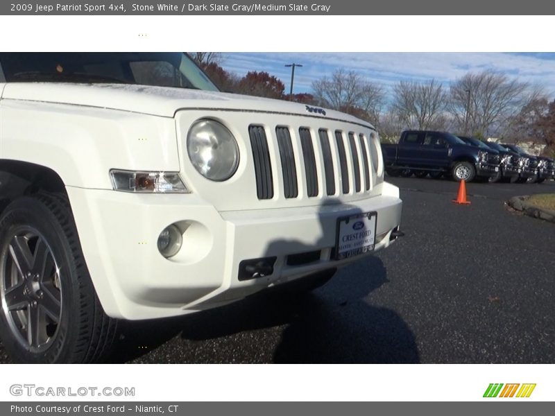 Stone White / Dark Slate Gray/Medium Slate Gray 2009 Jeep Patriot Sport 4x4