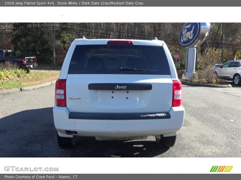 Stone White / Dark Slate Gray/Medium Slate Gray 2009 Jeep Patriot Sport 4x4