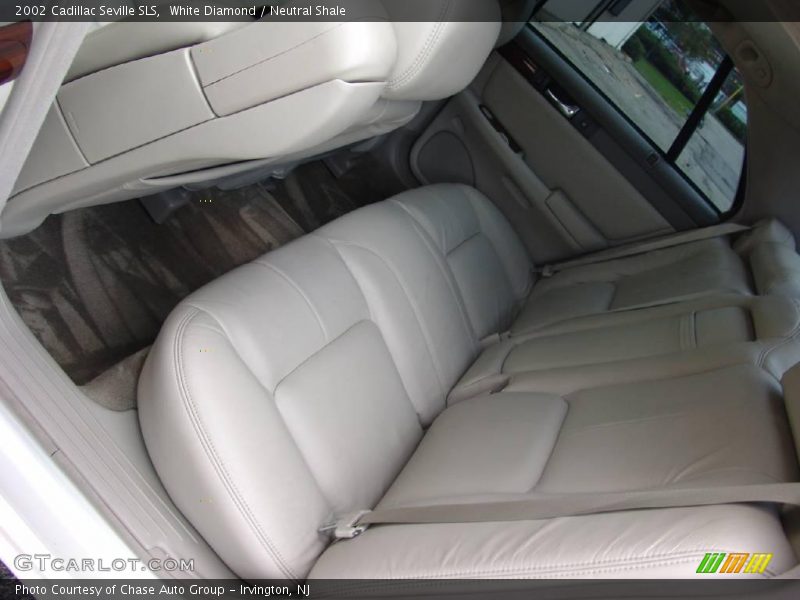 White Diamond / Neutral Shale 2002 Cadillac Seville SLS