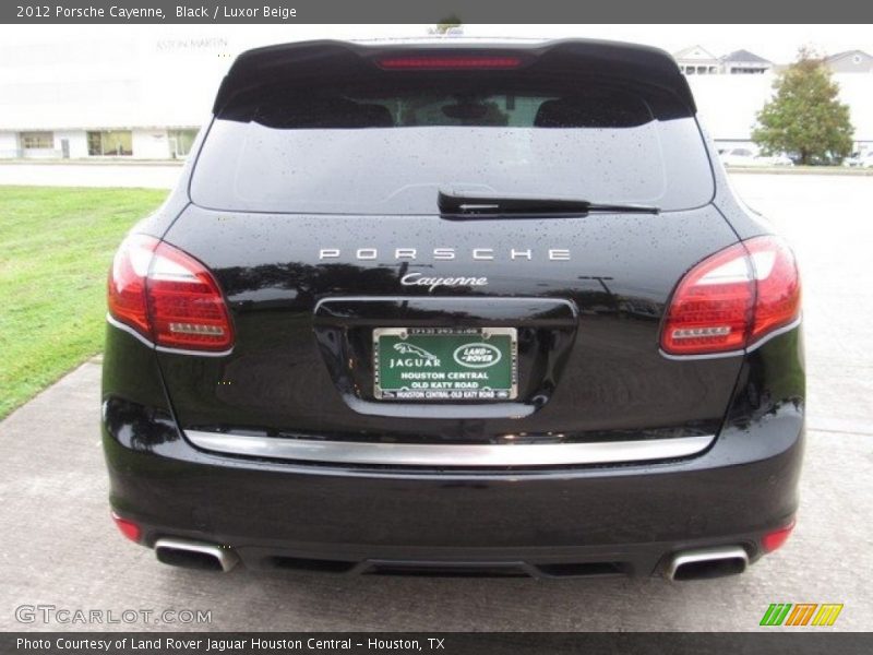 Black / Luxor Beige 2012 Porsche Cayenne