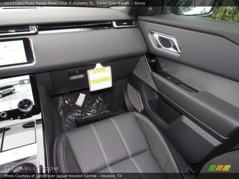 Front Seat of 2019 Range Rover Velar R-Dynamic SE