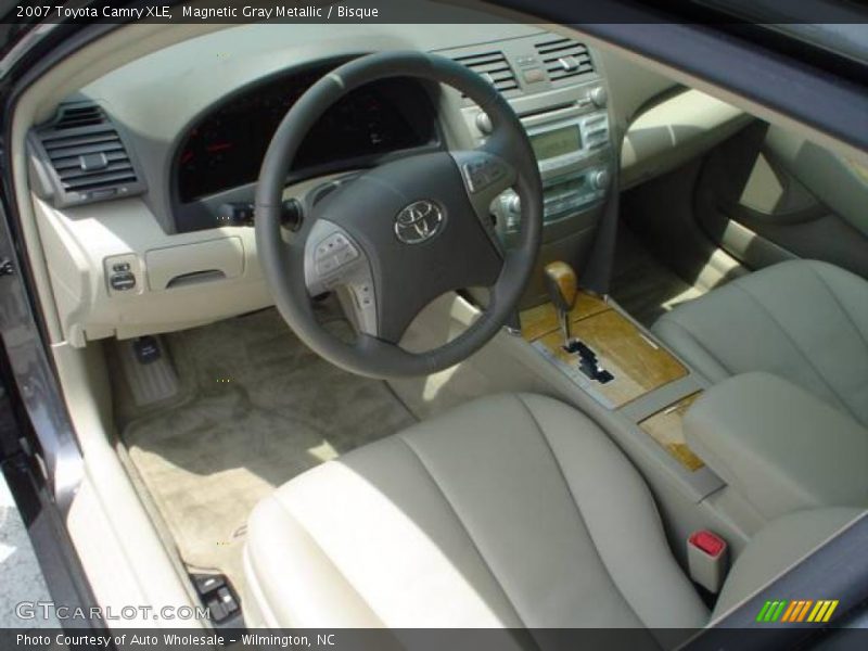 Magnetic Gray Metallic / Bisque 2007 Toyota Camry XLE