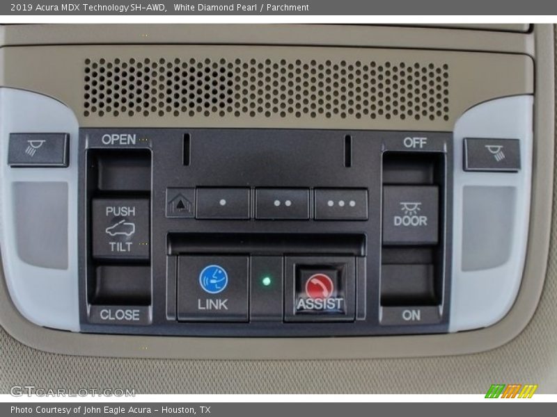 White Diamond Pearl / Parchment 2019 Acura MDX Technology SH-AWD