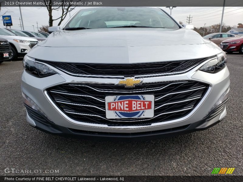Silver Ice Metallic / Jet Black 2019 Chevrolet Malibu LT