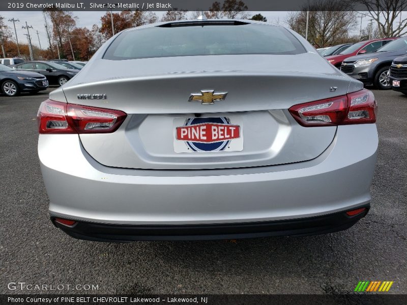 Silver Ice Metallic / Jet Black 2019 Chevrolet Malibu LT