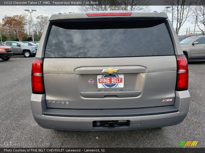 Pepperdust Metallic / Jet Black 2019 Chevrolet Tahoe LT 4WD