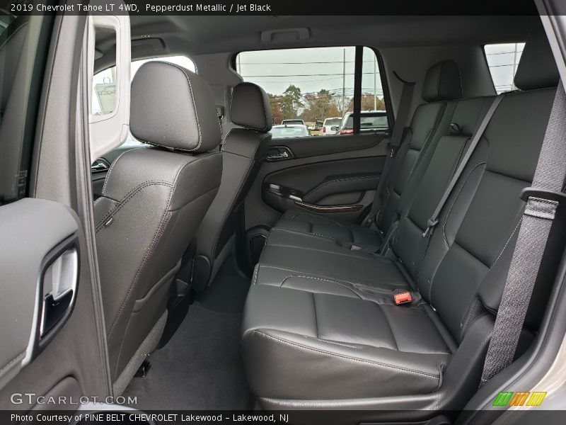 Pepperdust Metallic / Jet Black 2019 Chevrolet Tahoe LT 4WD