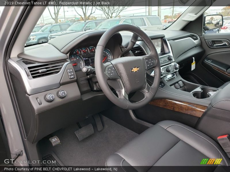 Pepperdust Metallic / Jet Black 2019 Chevrolet Tahoe LT 4WD