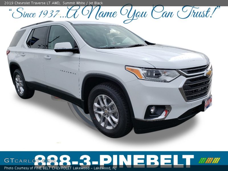 Summit White / Jet Black 2019 Chevrolet Traverse LT AWD