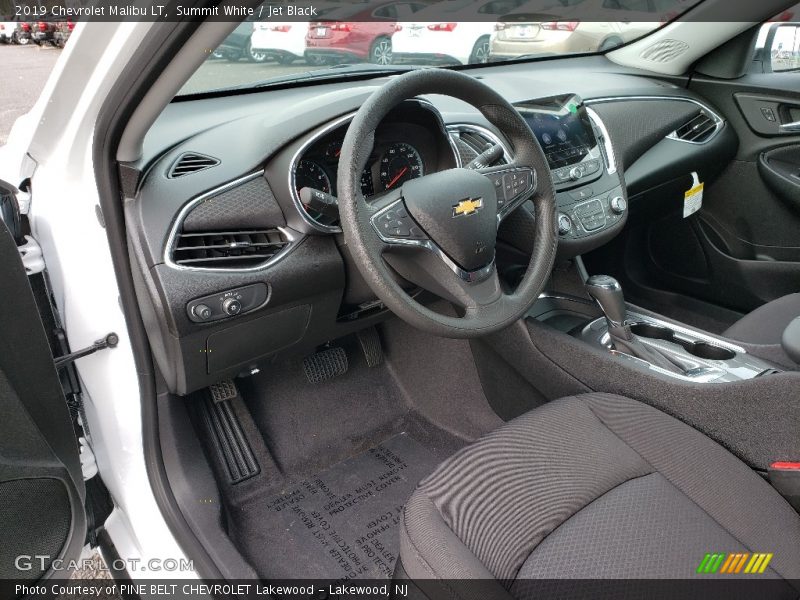 Summit White / Jet Black 2019 Chevrolet Malibu LT