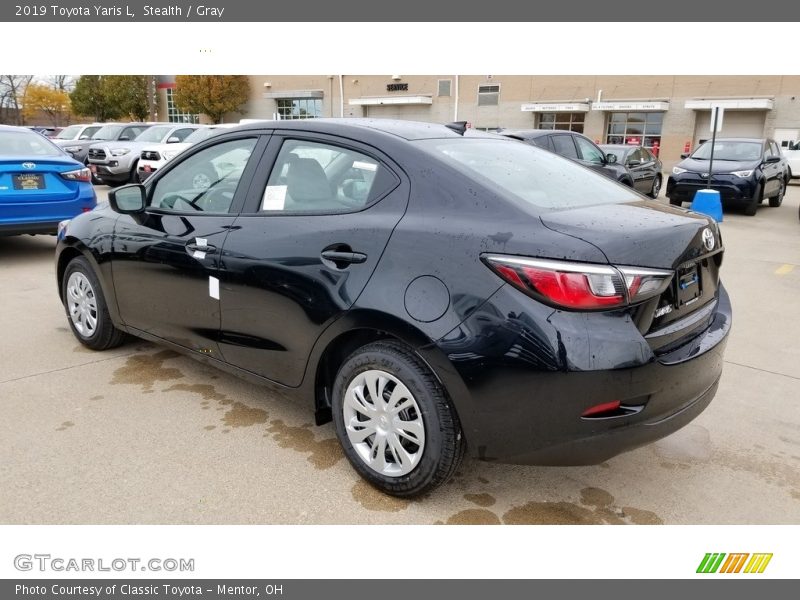 Stealth / Gray 2019 Toyota Yaris L