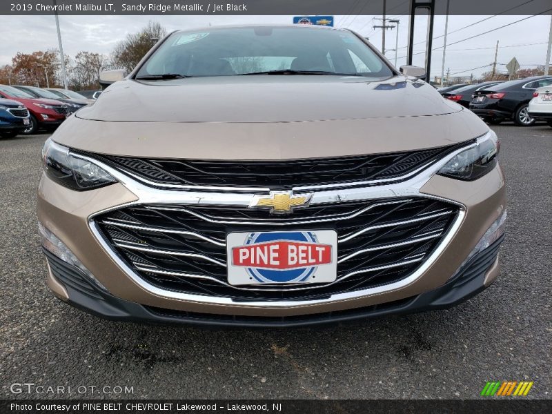 Sandy Ridge Metallic / Jet Black 2019 Chevrolet Malibu LT