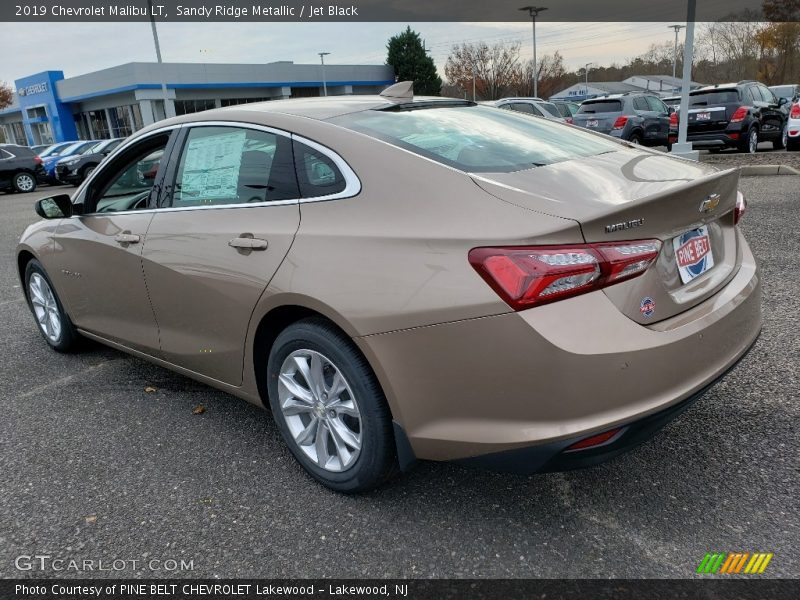 Sandy Ridge Metallic / Jet Black 2019 Chevrolet Malibu LT