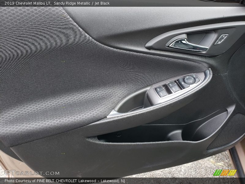 Sandy Ridge Metallic / Jet Black 2019 Chevrolet Malibu LT