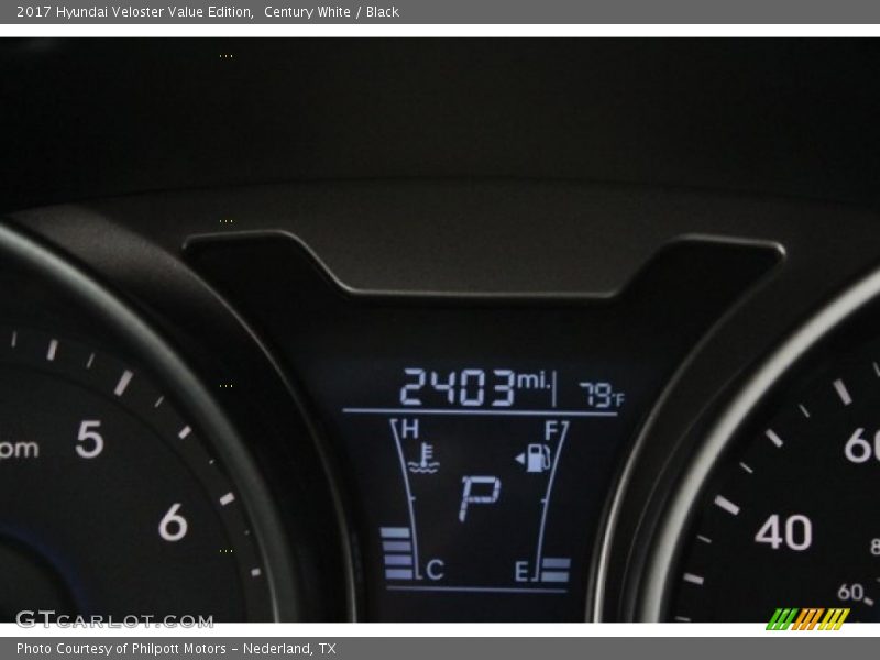 Century White / Black 2017 Hyundai Veloster Value Edition