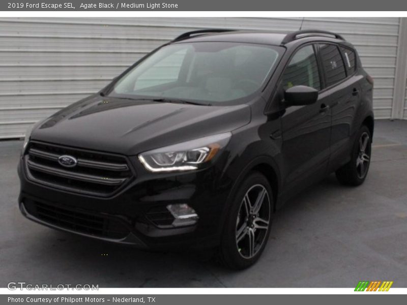 Agate Black / Medium Light Stone 2019 Ford Escape SEL