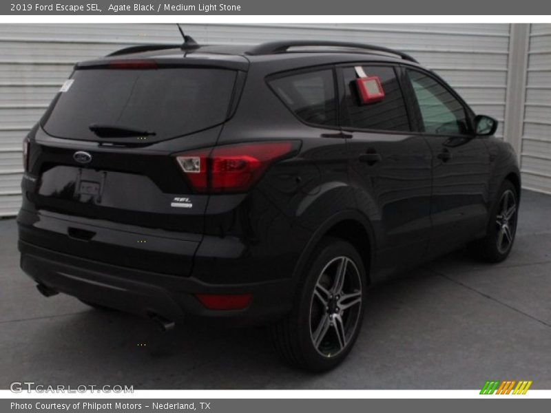 Agate Black / Medium Light Stone 2019 Ford Escape SEL