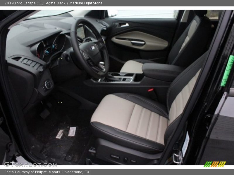 Agate Black / Medium Light Stone 2019 Ford Escape SEL