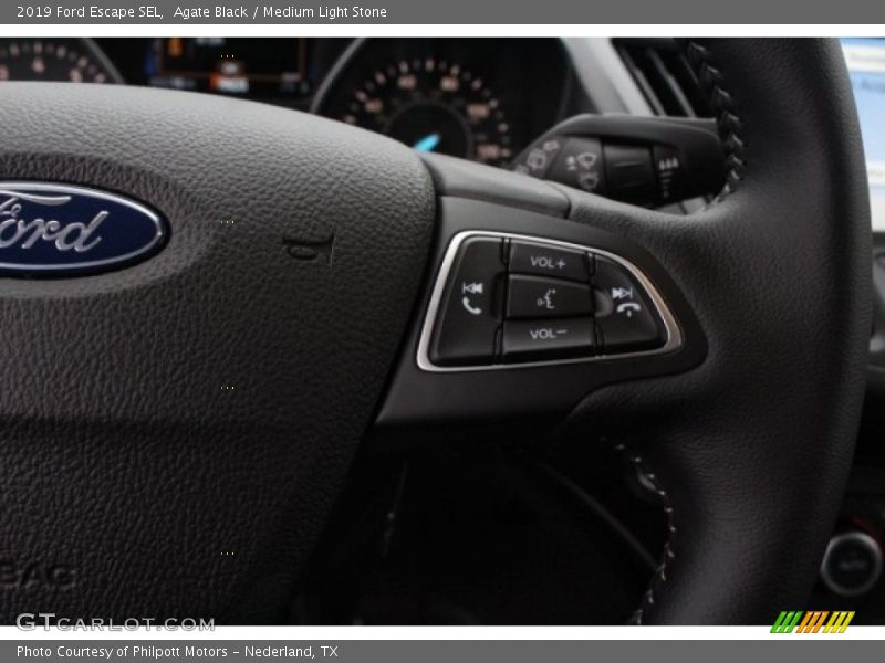 Agate Black / Medium Light Stone 2019 Ford Escape SEL