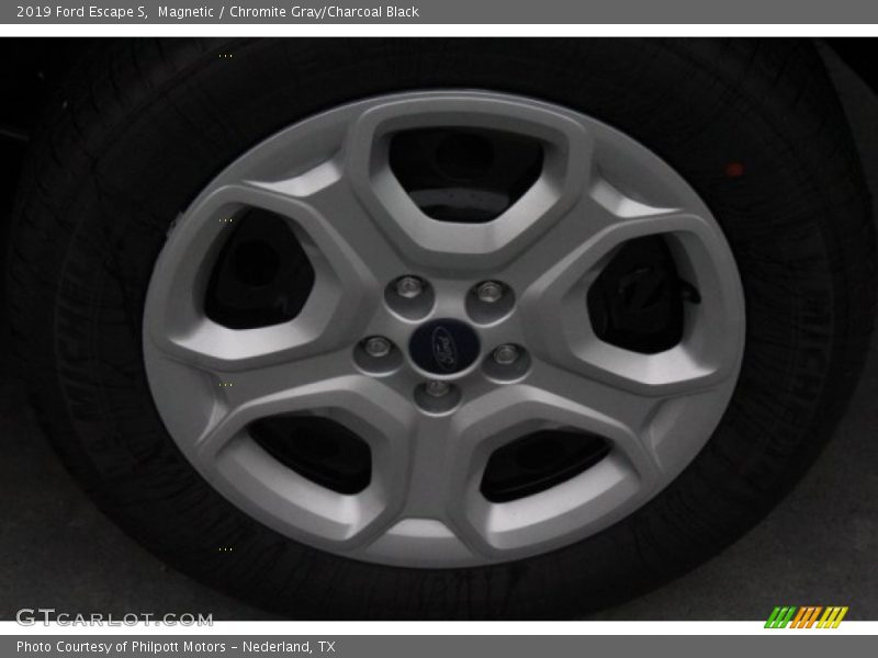 Magnetic / Chromite Gray/Charcoal Black 2019 Ford Escape S