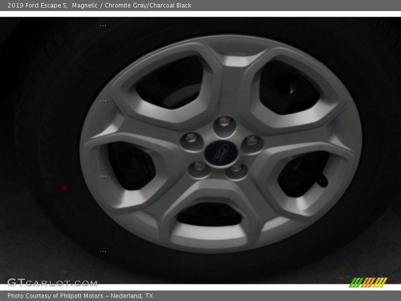 Magnetic / Chromite Gray/Charcoal Black 2019 Ford Escape S