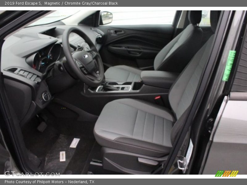 Magnetic / Chromite Gray/Charcoal Black 2019 Ford Escape S