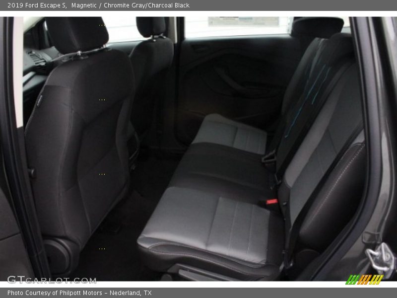 Magnetic / Chromite Gray/Charcoal Black 2019 Ford Escape S