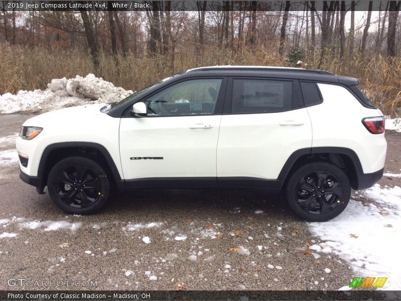 White / Black 2019 Jeep Compass Latitude 4x4