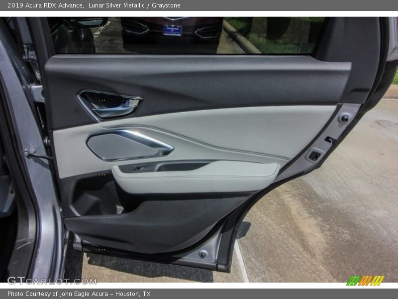 Lunar Silver Metallic / Graystone 2019 Acura RDX Advance