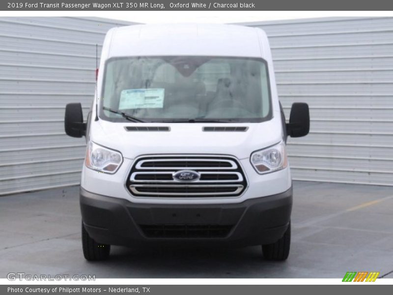 Oxford White / Charcoal black 2019 Ford Transit Passenger Wagon XLT 350 MR Long