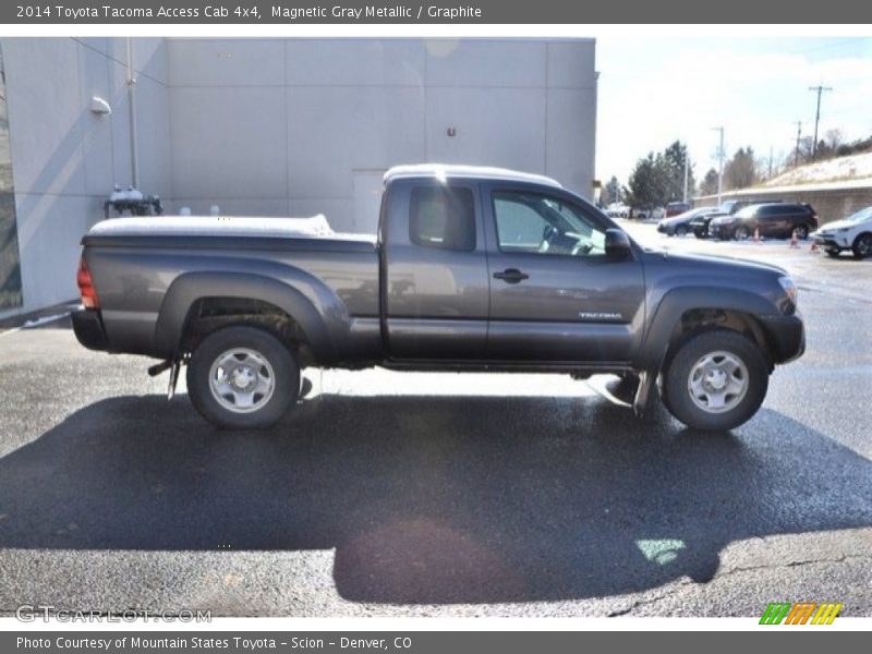 Magnetic Gray Metallic / Graphite 2014 Toyota Tacoma Access Cab 4x4