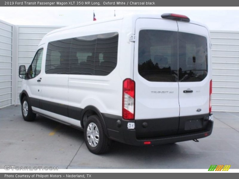 Oxford White / Charcoal black 2019 Ford Transit Passenger Wagon XLT 350 MR Long