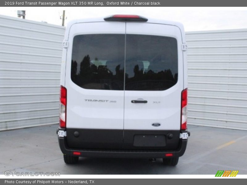 Oxford White / Charcoal black 2019 Ford Transit Passenger Wagon XLT 350 MR Long