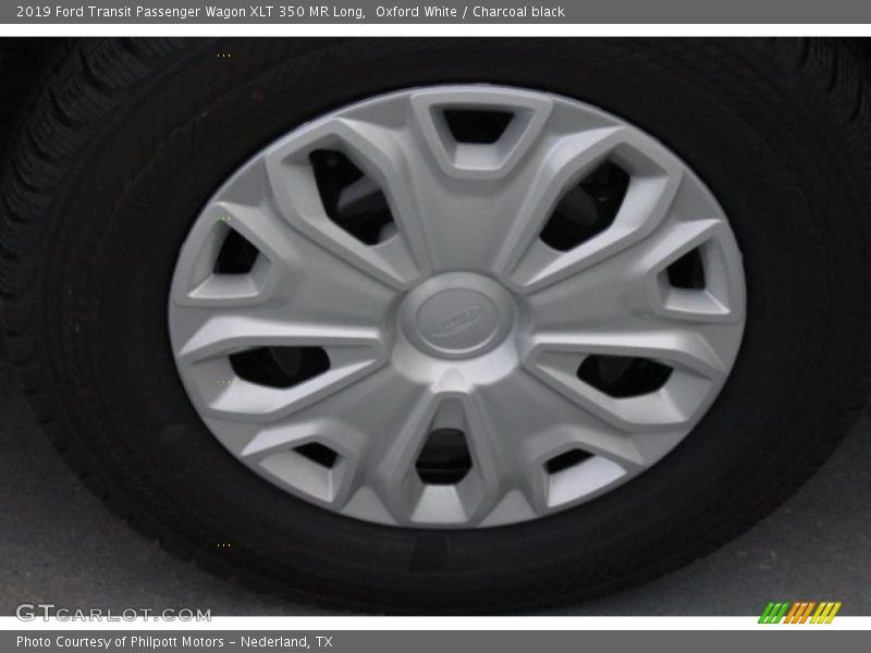 Oxford White / Charcoal black 2019 Ford Transit Passenger Wagon XLT 350 MR Long