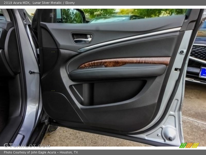 Lunar Silver Metallic / Ebony 2019 Acura MDX