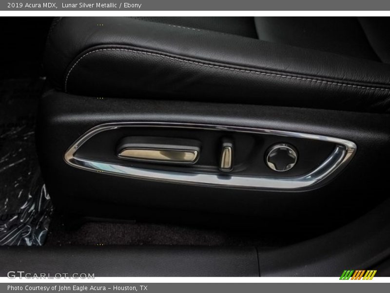 Lunar Silver Metallic / Ebony 2019 Acura MDX
