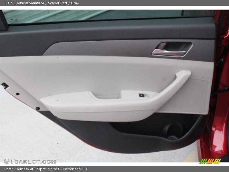 Scarlet Red / Gray 2019 Hyundai Sonata SE