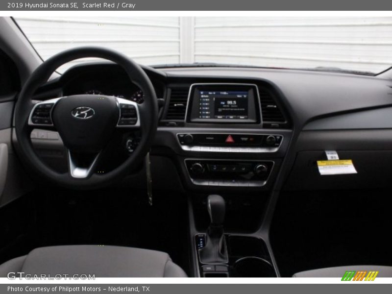 Scarlet Red / Gray 2019 Hyundai Sonata SE