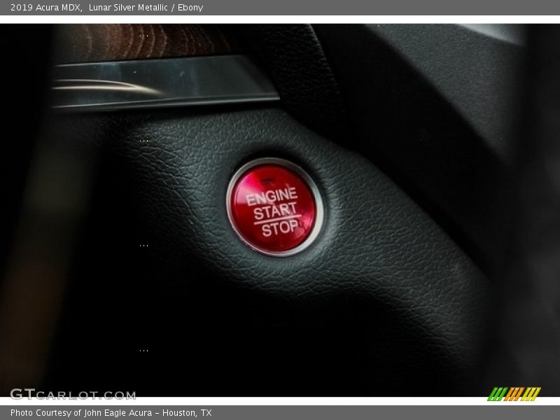 Lunar Silver Metallic / Ebony 2019 Acura MDX