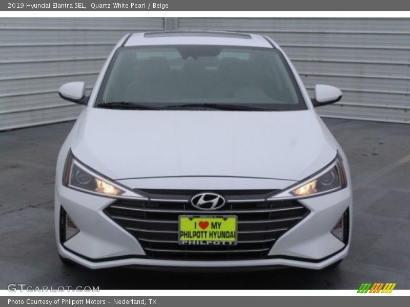 Quartz White Pearl / Beige 2019 Hyundai Elantra SEL