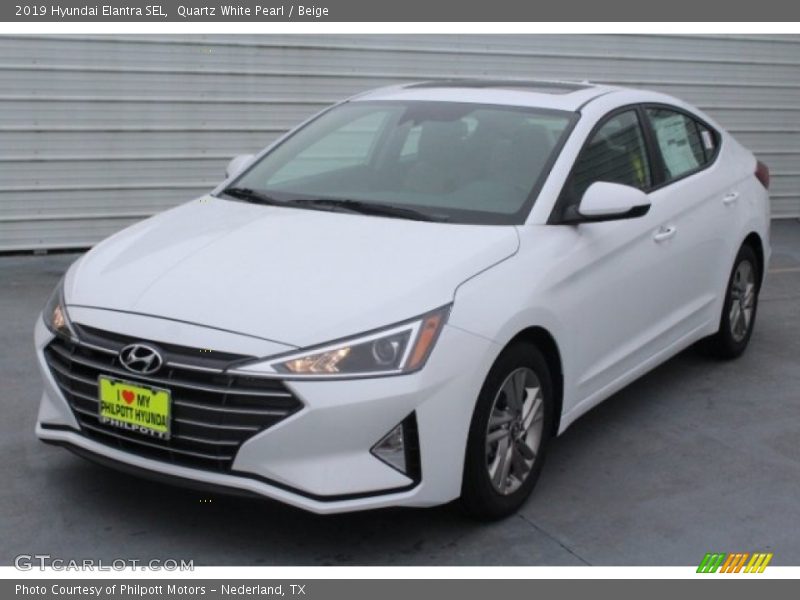 Quartz White Pearl / Beige 2019 Hyundai Elantra SEL